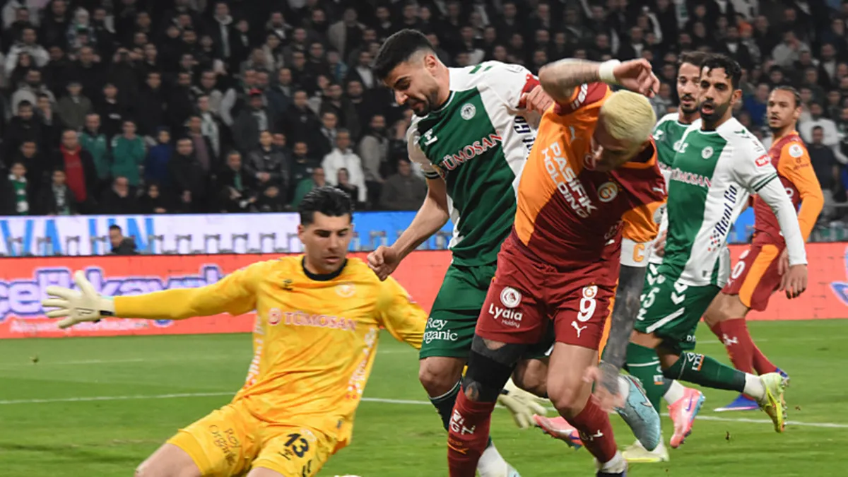 Galatasaray'ın golü ofsayta takıldı!