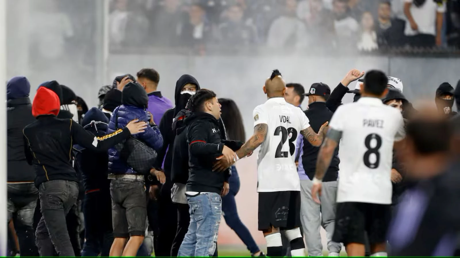 Libertadores Kupası'nda dehşet, iki taraftar ezilerek öldü!