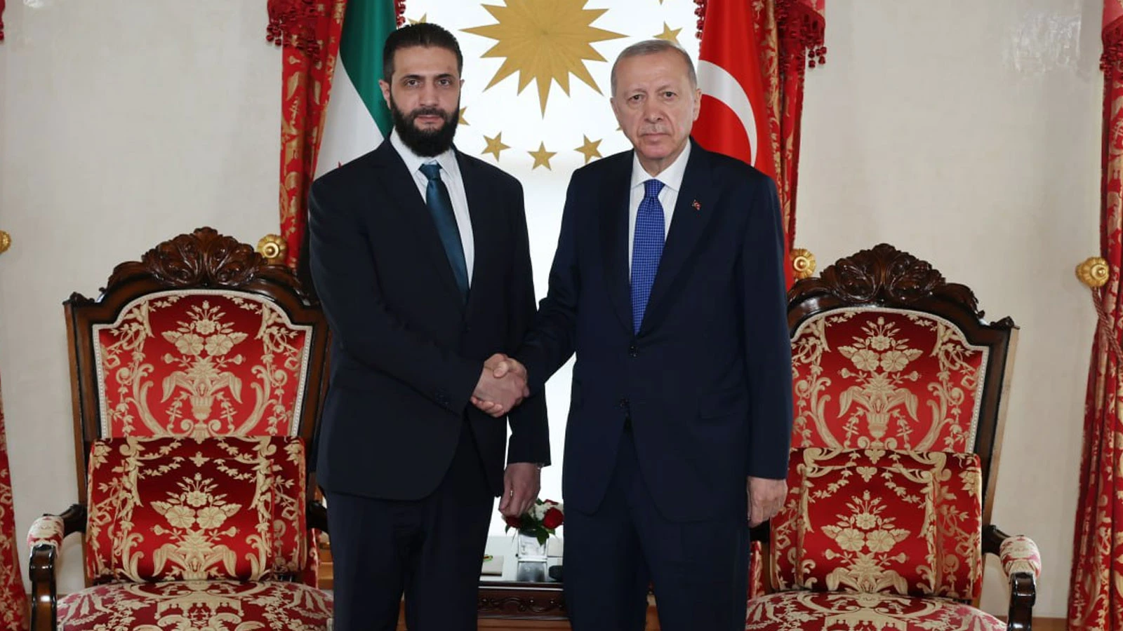 İstanbul'da Erdoğan-Şara görüşmesi: Türkiye Suriye’nin yanında durmaya devam edecek