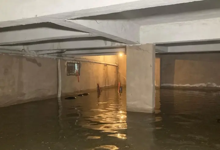 Ankara'yı sağanak vurdu: Sokaklar göle döndü, ev ve iş yerlerini su bastı
