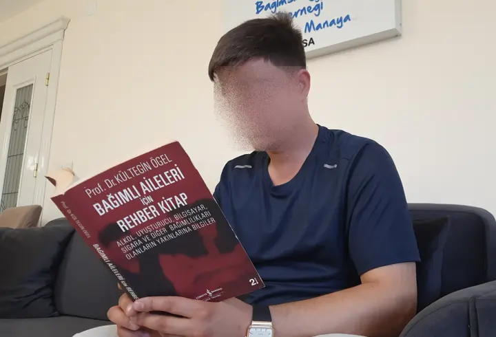 Uyuşturucudan kurtuldu, şimdi bağımlıları yaşama bağlıyor