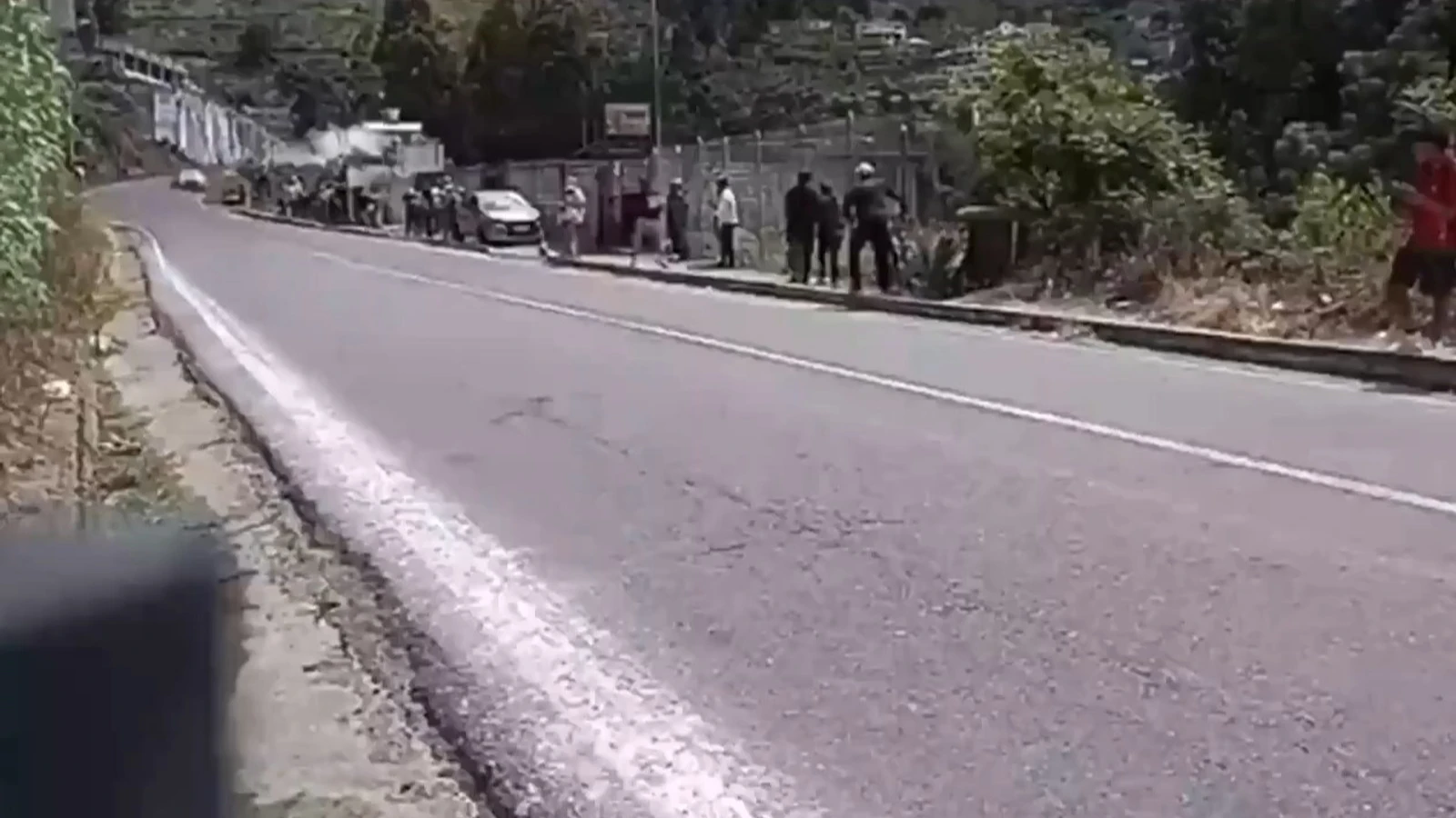 Ralli yarışında araç seyircilerin arasına daldı: Ölü ve yaralılar var