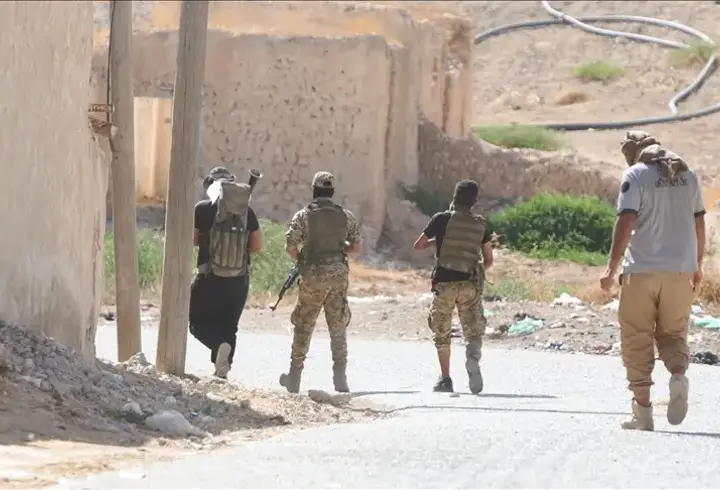 SON DAKİKA... Halep'te kontrol Suriye Ordusu'nda! YPG'ye verilen süre doldu
