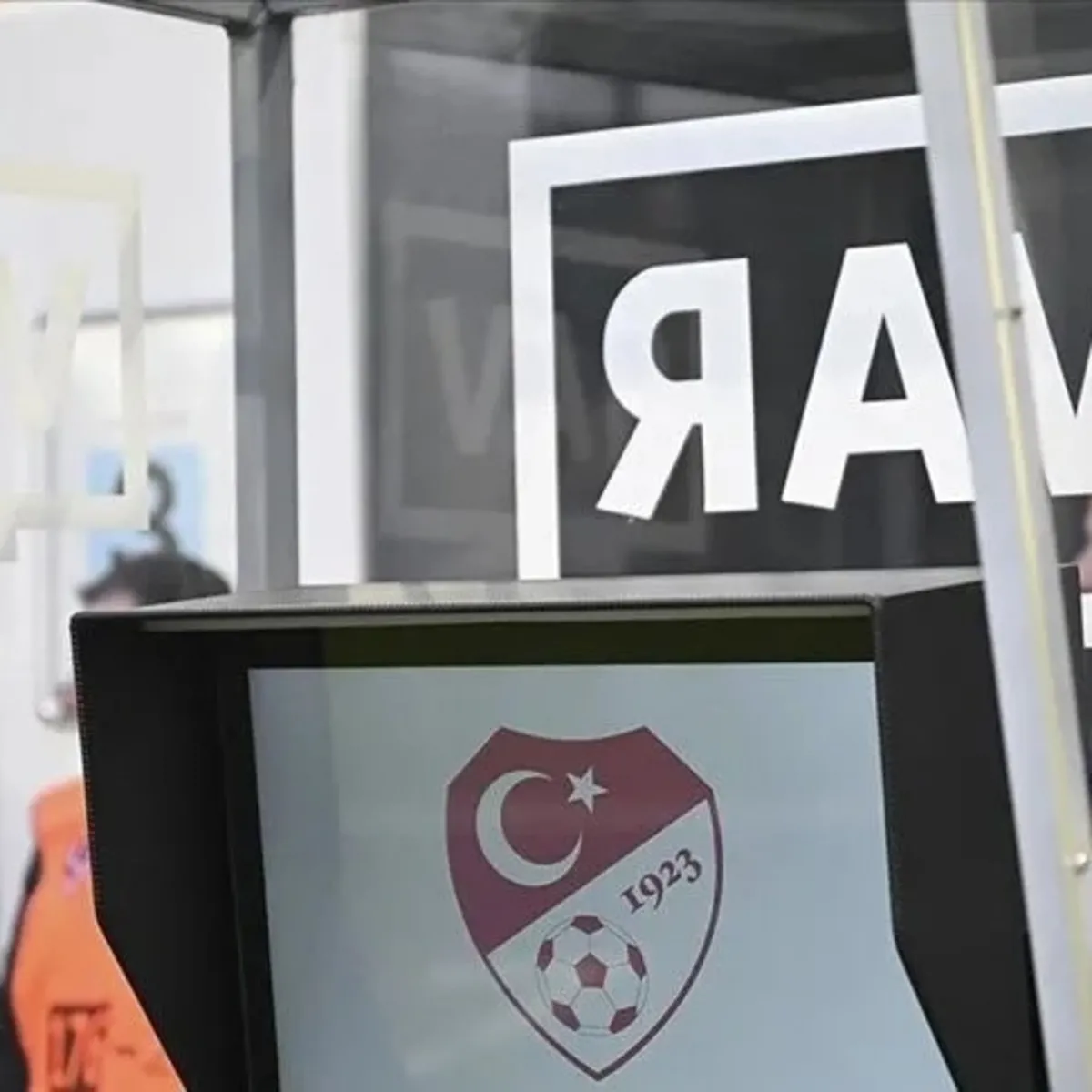 Trendyol Süper Lig'de günün maçlarının VAR hakemleri açıklandı!