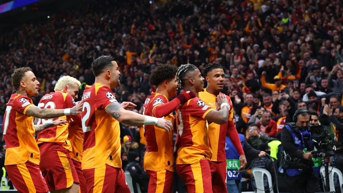 Okan Buruk, Galatasaray'ın Liverpool maçı 11'ini belirledi!