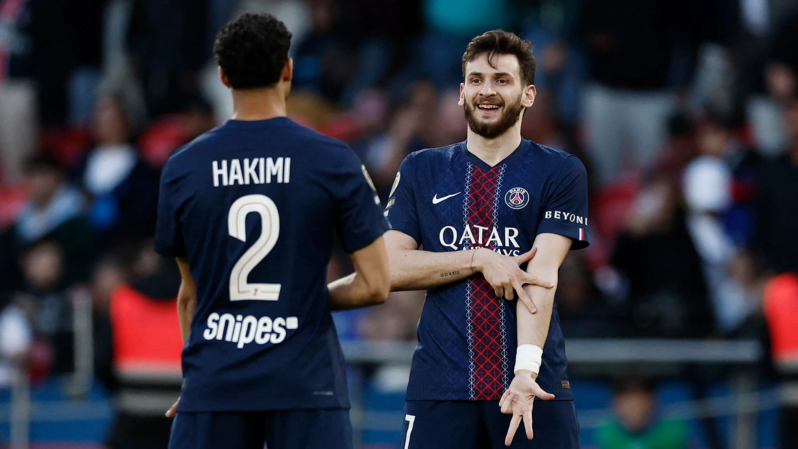 Avrupa şampiyonu Paris Saint Germain, yılın takımı seçildi