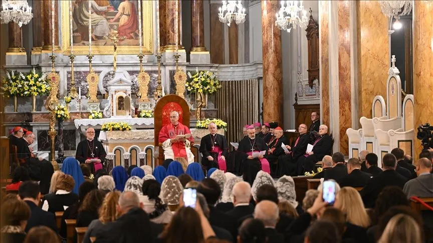 Vatikan Devlet Başkanı Papa 14. Leo, İstanbul'da Kutsal Ruh Katolik Kilisesi'nde hitapta bulundu