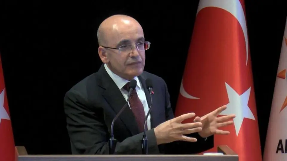Bakan Şimşek: Beklentilerde iyileşmenin süreceğini öngörüyoruz