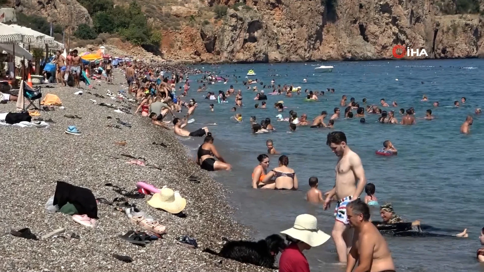 Antalya, Ankara ve İstanbul'u geride bıraktı: Su sıcaklığı zirvede