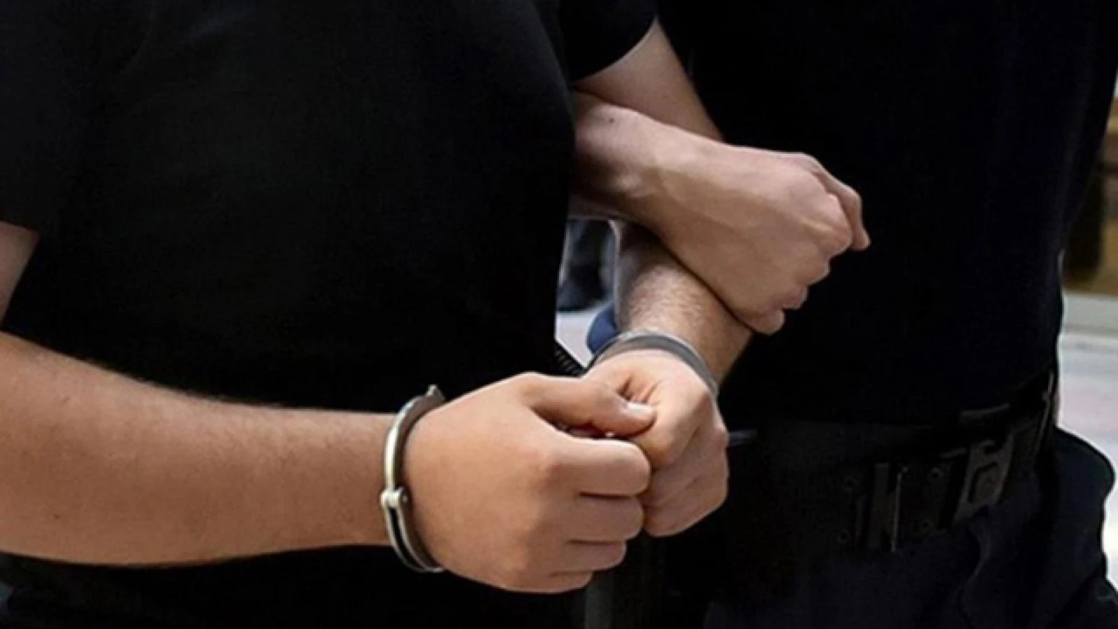 İzmir'de bir FETÖ'cü yakalandı