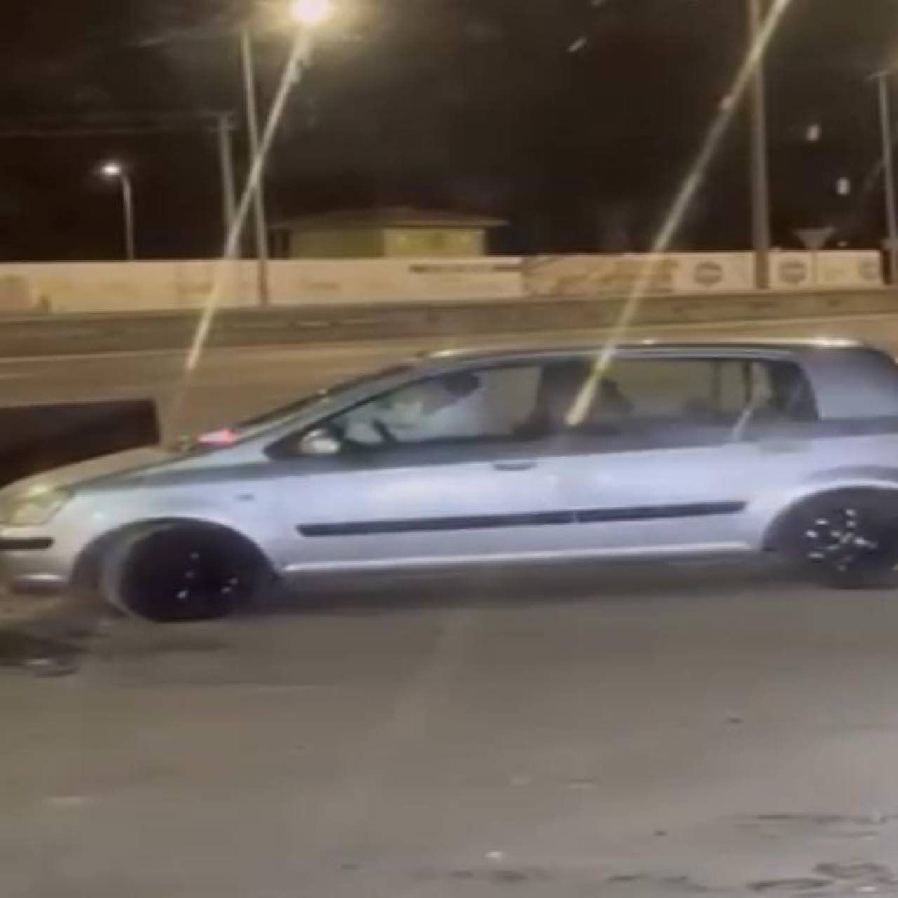 Çevre yolunda radar taklidi yaptılar! Akıllara durgunluk verdiler!