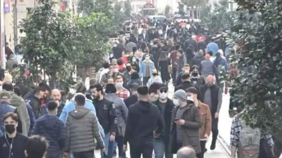 Göreli yoksulluk oranı 2005'ten beri en düşük seviyede