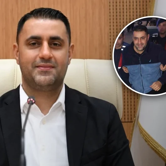 Çukurova Belediye Başkanı Emrah Kozay Görevden Uzaklaştırıldı