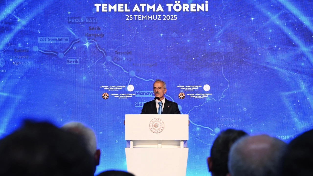 Turizmin kalbine dev yatırım: Antalya-Alanya Otoyolu’nun temeli atıldı