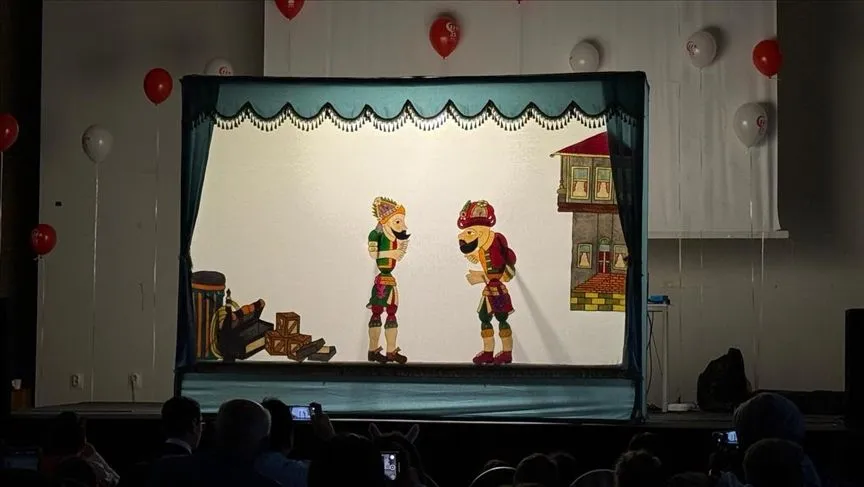 İsveç'in başkenti Stockholm'de geniş katılımlı çocuk şenliği düzenlendi