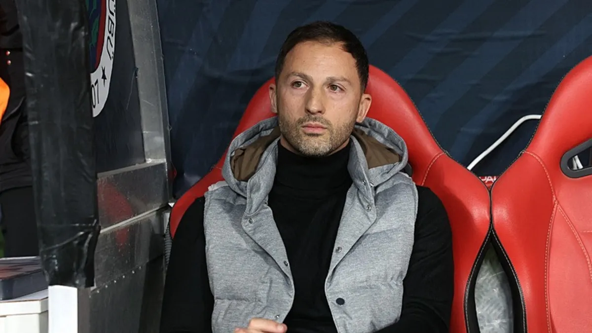 Fenerbahçe'de yaprak dökümü sürüyor! 3 ayrılık daha
