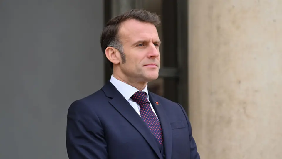 Macron'dan sosyal medya algoritmalarında "tam şeffaflık" çağrısı