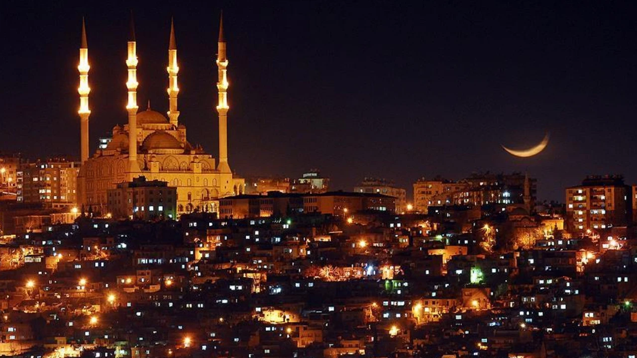 2026 Muharrem ayı ne zaman başlıyor? Aşure Günü hangi gün?