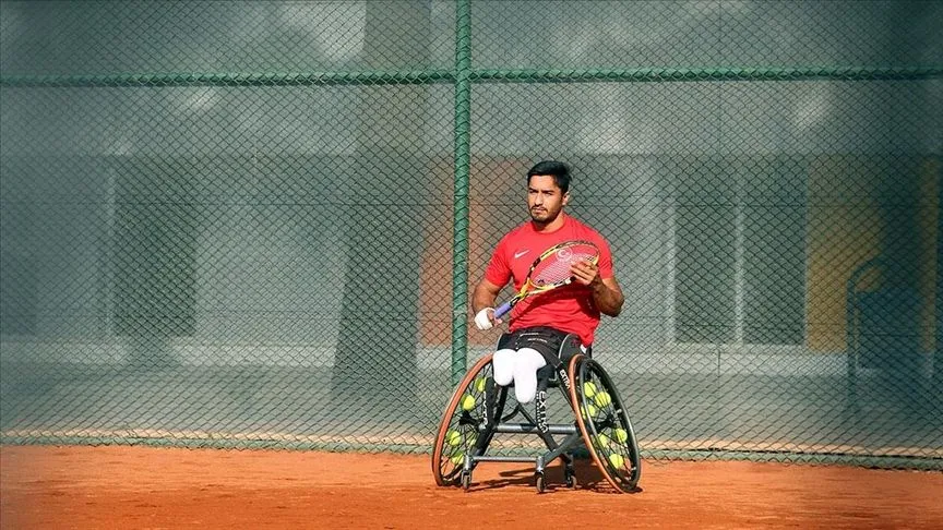 Milli para tenisçi Ahmet Kaplan, Wimbledon'da yarı finale yükseldi