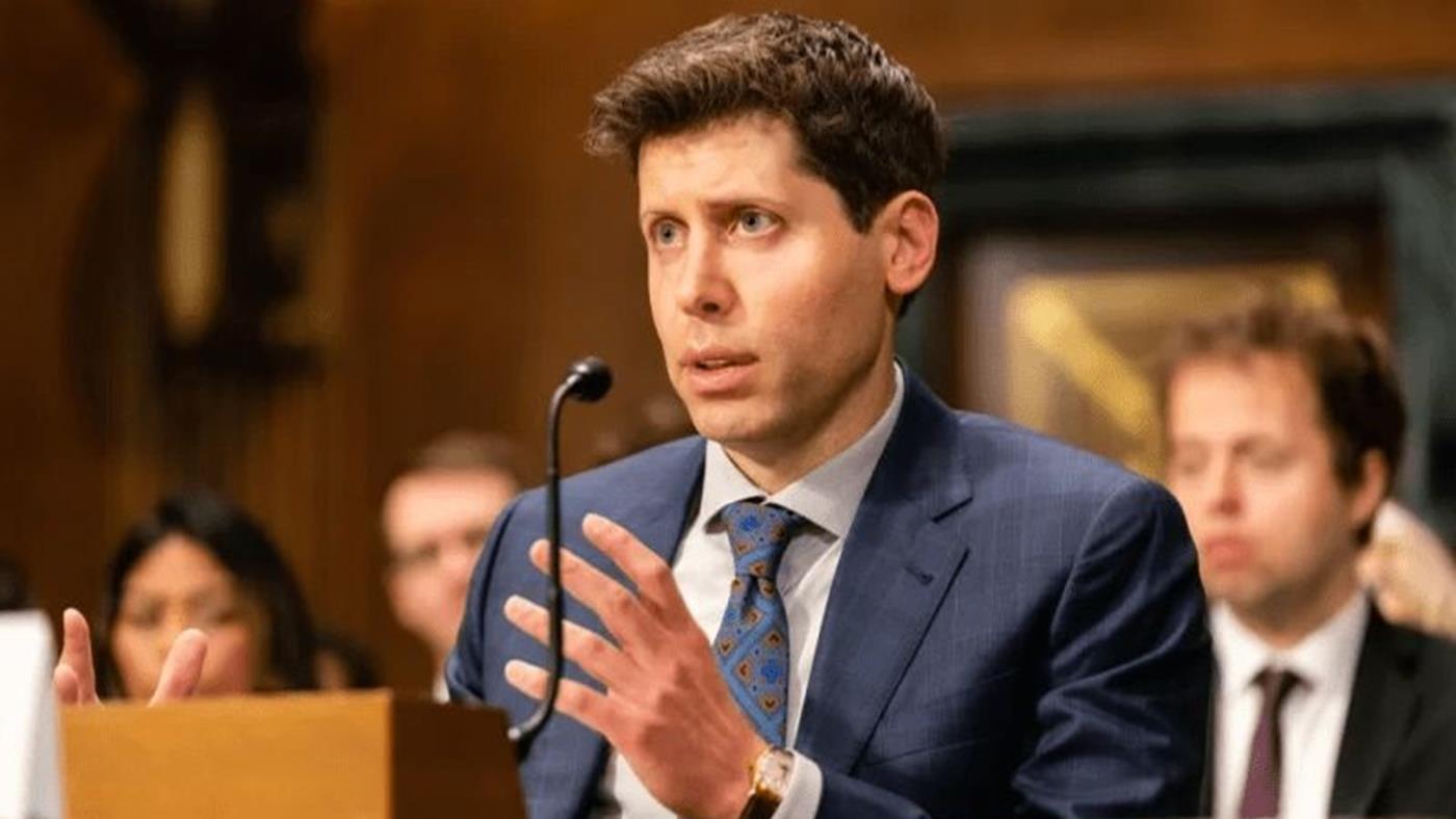 Amerikalı ekonomist: Sam Altman tüm küresel ekonomiyi çökertecek güce sahip
