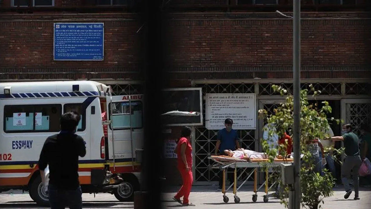 Hindistan'da Kamyon Tapınak Çevresindeki İnsanlara Çarptı: 15 Kişi Öldü, 30'dan Fazla Yaralı