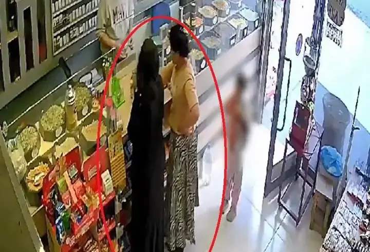 Kayseri'de, hırsızlık anı kameraya yansıdı; 2 gözaltı