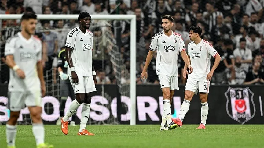 Beşiktaş, UEFA Avrupa Ligi 2. eleme turu ilk maçında evinde kaybetti