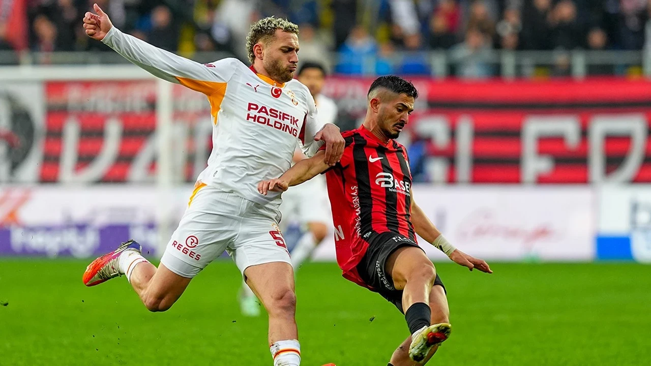 Galatasaray Son Dakikalarda Attığı Golle 3 Puanı Aldı