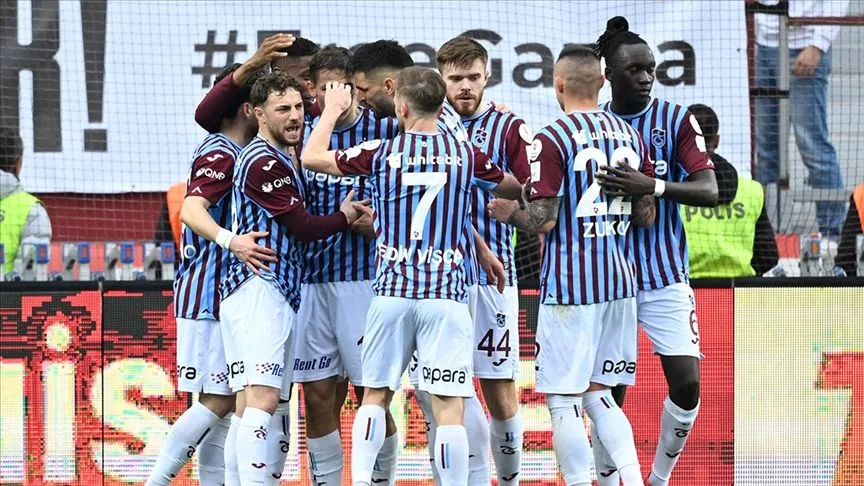 Trabzonspor, yarın Kasımpaşa'ya konuk olacak