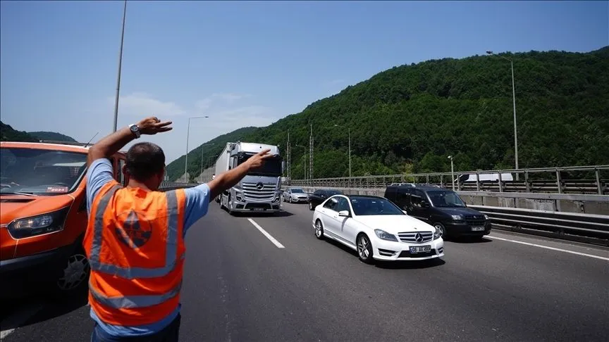 Trafikte bayram önlemleri kapsamında ağır taşıtlara kısıtlama