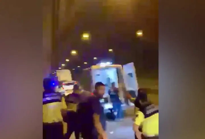 Osmaniye’de yolcu otobüsü, TIR’a çarptı: 8 yaralı