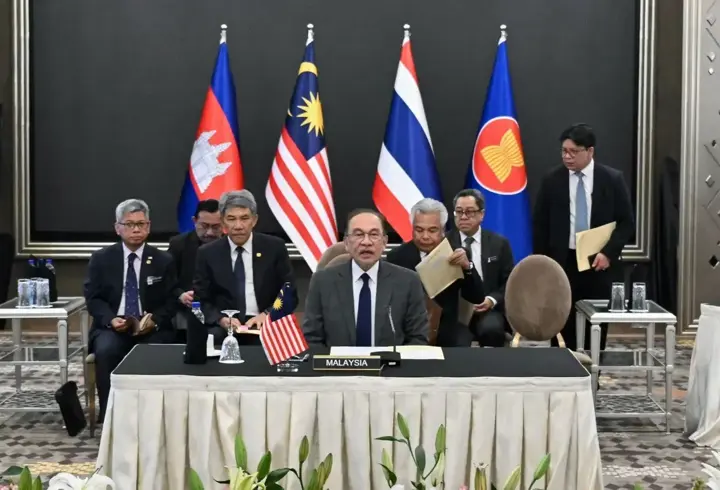Tayland ile Kamboçya arasında 'koşulsuz ateşkes' ilanı