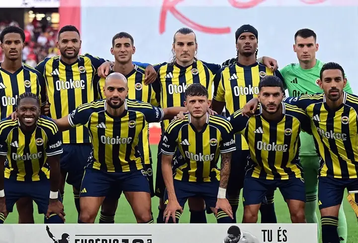 MAÇ ÖZETİ Benfica 3-2 Fenerbahçe | Kanarya geri döndüğü maçta kaybetti