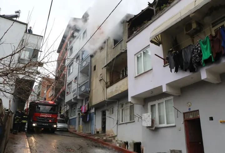 Samsun’da ev yangını