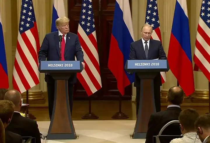 Trump, Putin’e yüklendi: “Ateşle oynuyor”