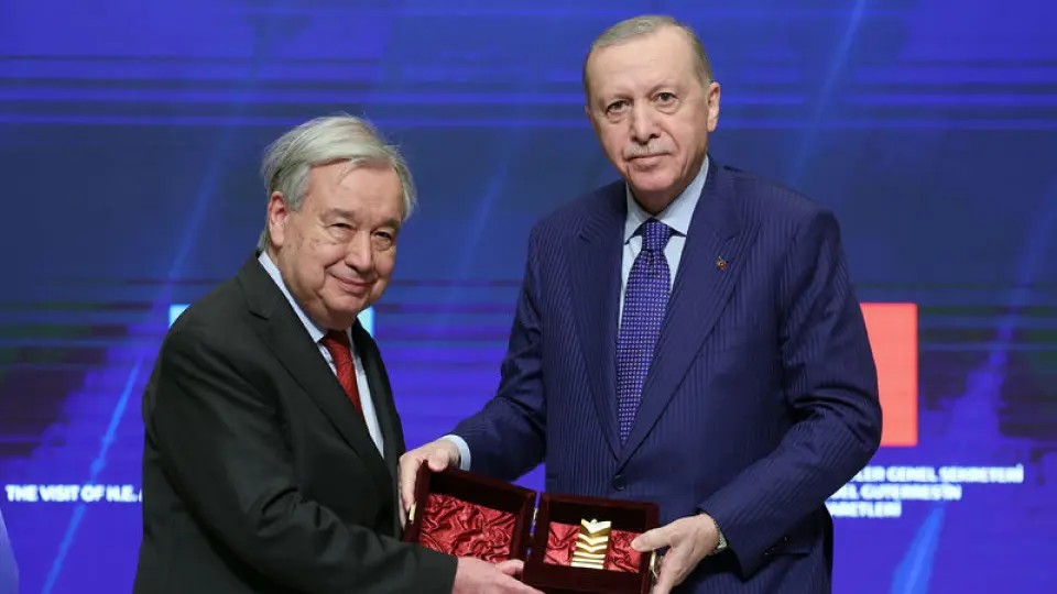 Erdoğan: Gerilimin büyümemesi için yoğun diplomasi içindeyiz