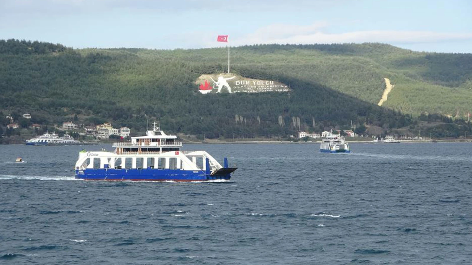 Bozcaada ve Gökçeada’ya bazı feribot seferleri iptal edildi