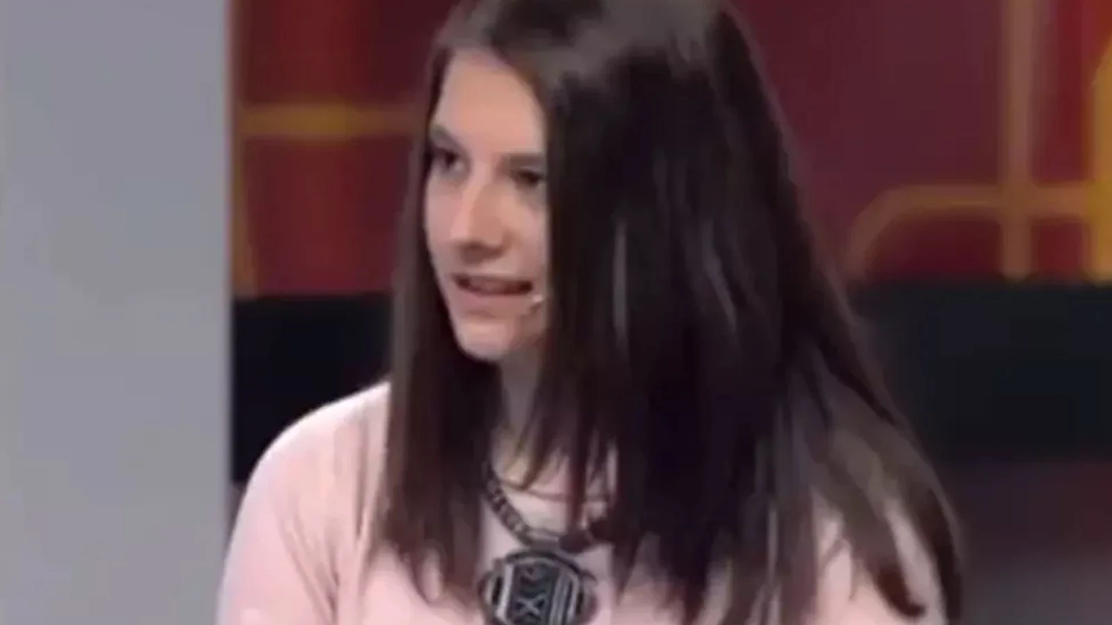 Ece Gürel'in bir yarışma programına katılıp yaşadığı zorlukları anlattığı ortaya çıktı