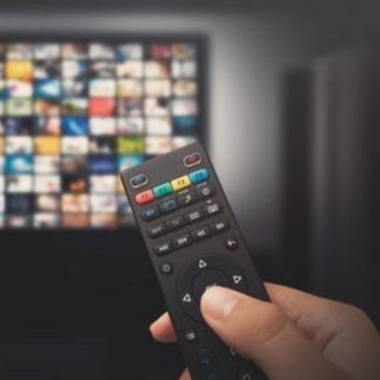 Bugün ekrana gelecek diziler ve filmler