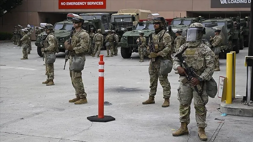 ABD'de Ulusal Muhafız birlikleri, sınır protestolarını bastırma göreviyle Los Angeles'a ulaştı