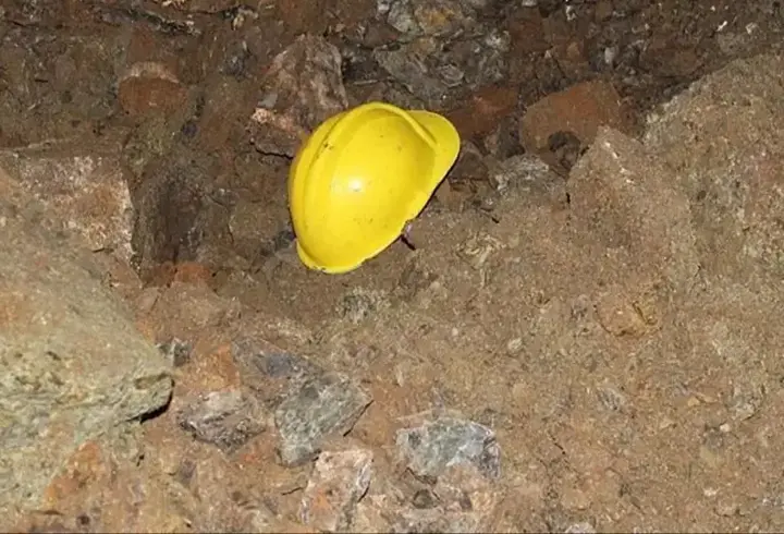 Uşak'ta hazır beton şantiyesinde toprak kayması: 2 ölü, 2 yaralı