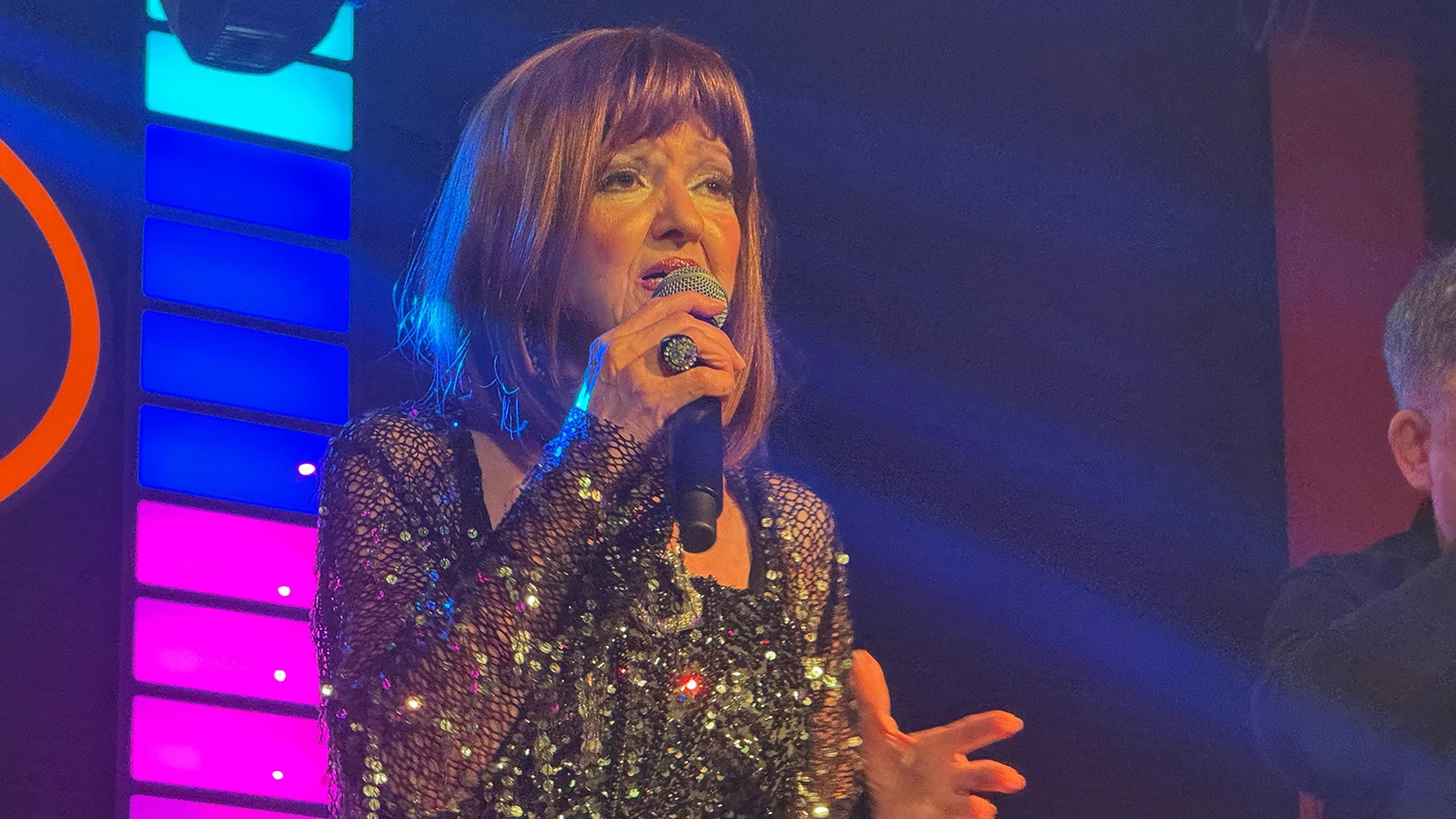 Gülden Karaböcek, 72 yaşında sahneye çıktı 'unutulmaz' dediği konseri açıkladı