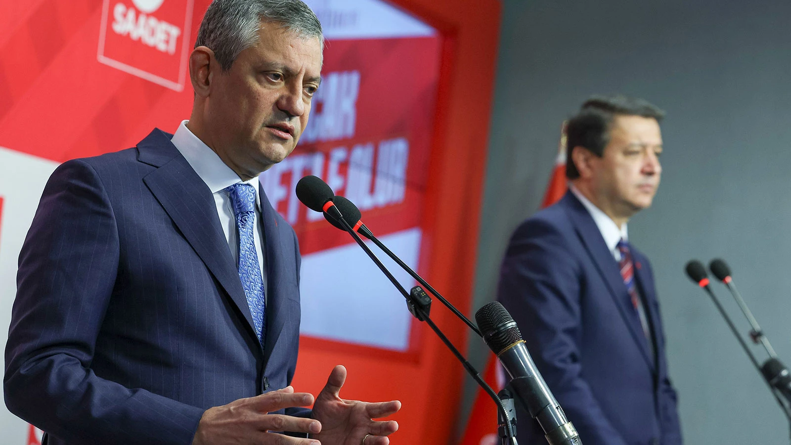 Özgür Özel: Bir an önce ara seçim yapılmalı