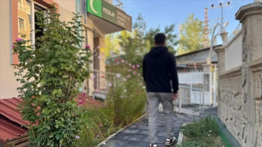 Yeşilay, bağımlılıktan kurtardığı kişilerin hayatına yeni kapı da aralıyor