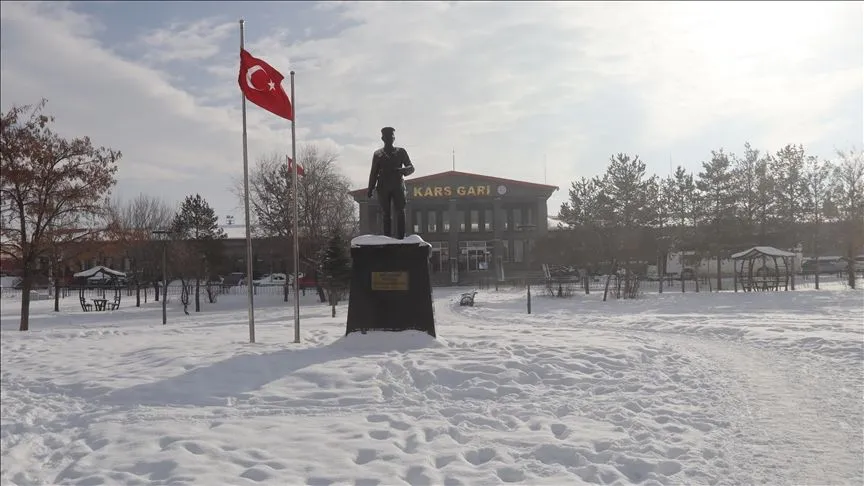 Soğuk hava ve kar yaşamı olumsuz etkiliyor
