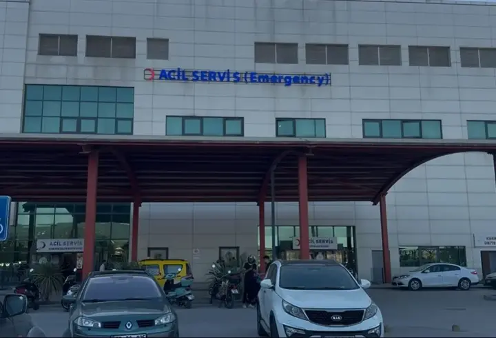 Sünnet düğününde dağıtılan tavuklu pilav yiyen 100 kişi hastanelik oldu