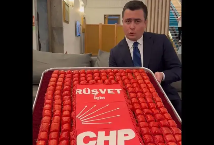 Osman Gökçek’ten Meclis'te baklavalı gönderme: Rüşvet için CHP