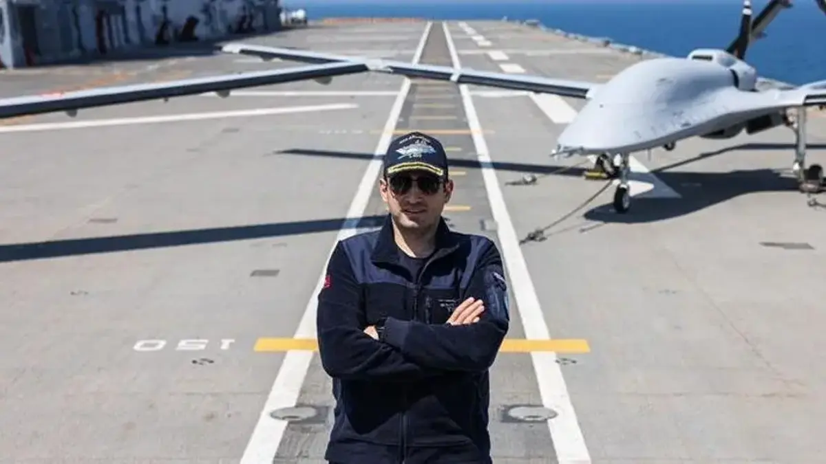 Selçuk Bayraktar'dan TB3 mesajı: Diğer yaptığı görevlerle de tarih yazmaya devam edecek