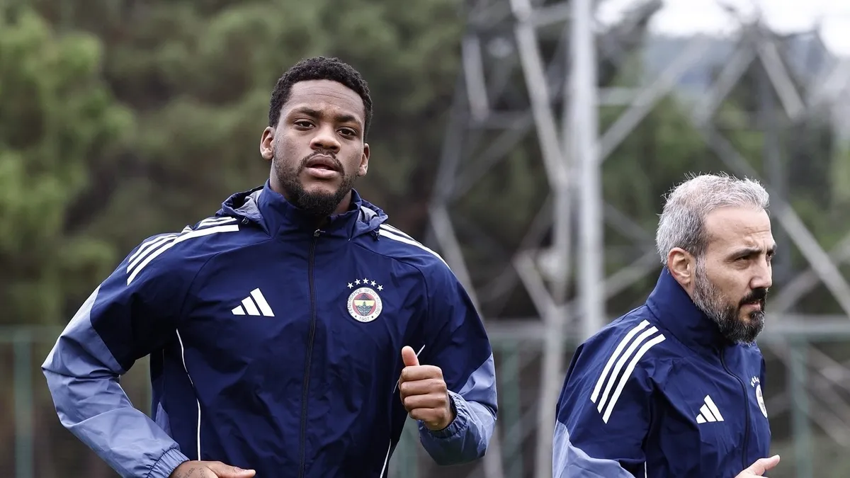 Fenerbahçe'nin Karagümrük mesaisini sürdürdü! Jhon Duran bireysel çalışmalara başladı