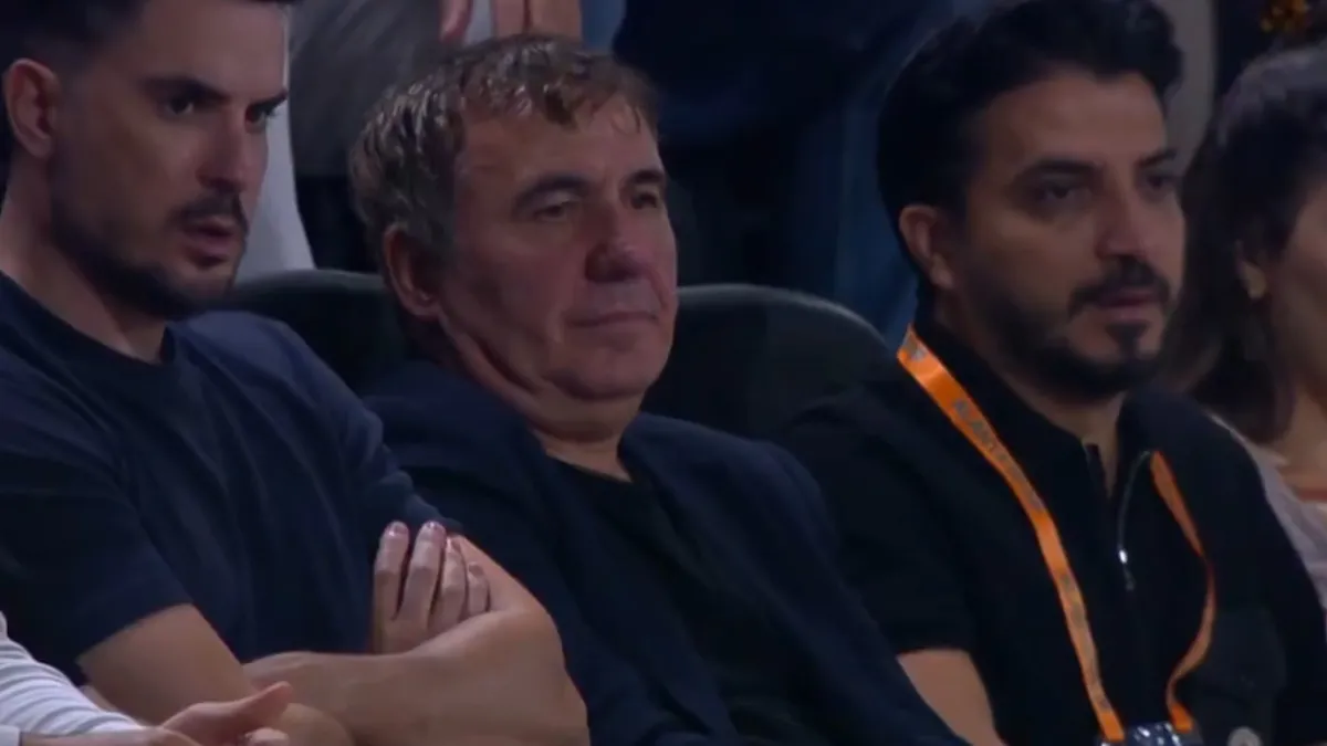 Gheorghe Hagi Galatasaray maçını tribünden takip etti